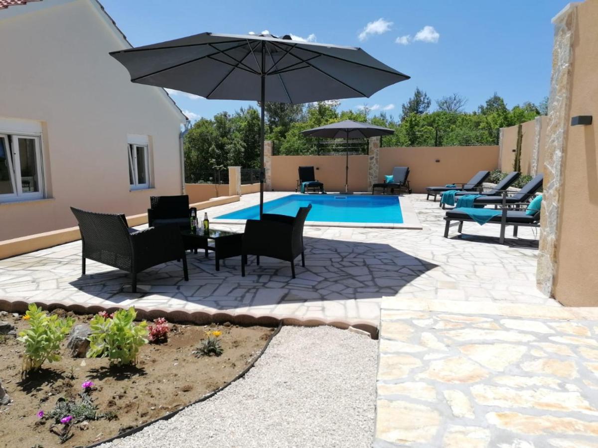 Villa Mir Pridraga Exterior foto