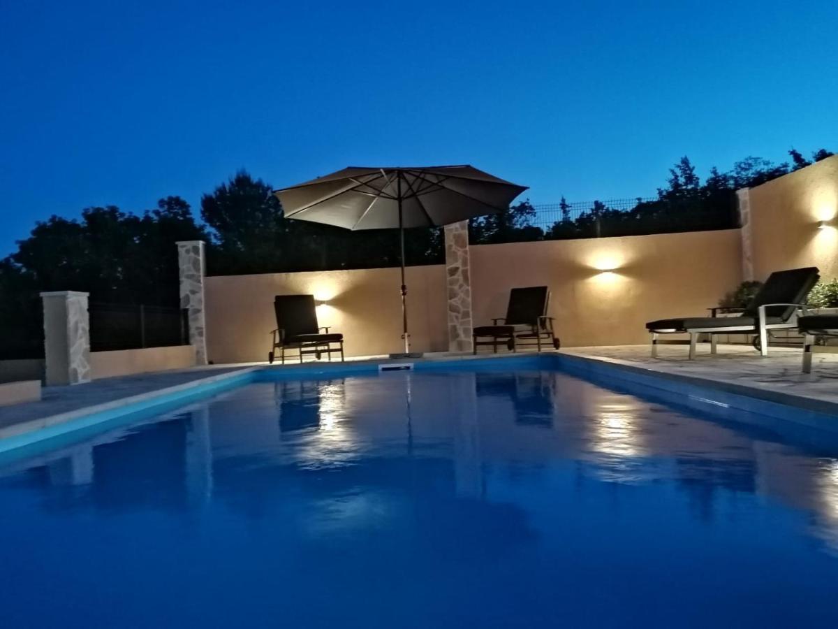 Villa Mir Pridraga Exterior foto